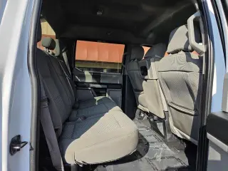 Ford F-150 2020 4x4 XL 4 puertas SuperCrew 6.5 pies. SB