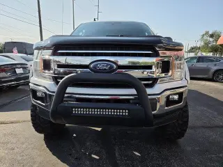 Ford F-150 2020 4x4 XL 4 puertas SuperCrew 6.5 pies. SB