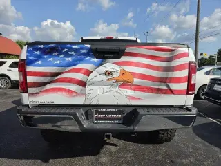 Ford F-150 2020 4x4 XL 4 puertas SuperCrew 6.5 pies. SB