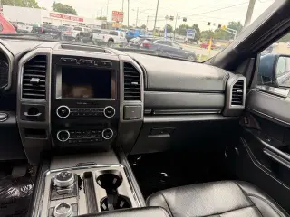 Ford Expedition 2019 4x4 XLT 4dr SUV