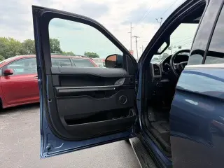Ford Expedition 2019 4x4 XLT 4dr SUV