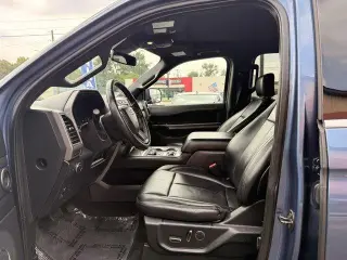 Ford Expedition 2019 4x4 XLT 4dr SUV