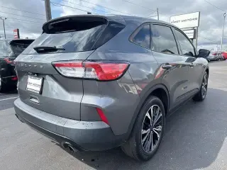 Ford Escape 2021 SE 4dr SUV