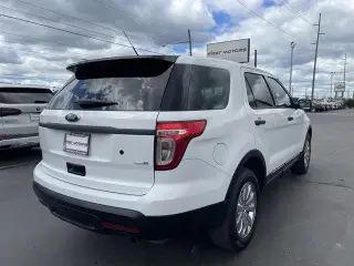 Ford Explorer 2015 tracción total Interceptor de Policía Utilitario SUV 4 puertas