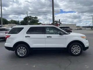 Ford Explorer 2015 tracción total Interceptor de Policía Utilitario SUV 4 puertas