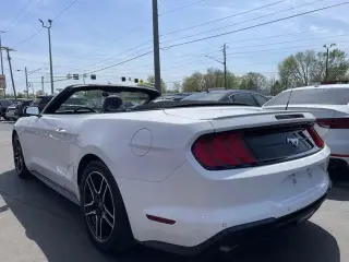 Ford Mustang 2022 EcoBoost 2 puertas Convertible