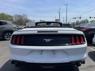 Ford Mustang 2022 EcoBoost 2 puertas Convertible