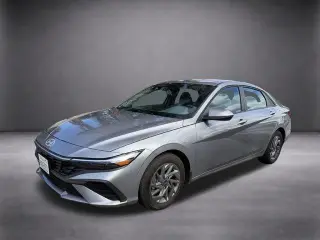 Hyundai ELANTRA Hybrid 2026 Blue 4dr Sedán