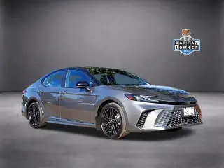 Toyota Camry 2025 AWD SE 4dr Sedán