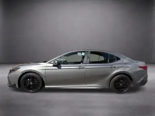 Toyota Camry 2025 SE 4dr Sedán