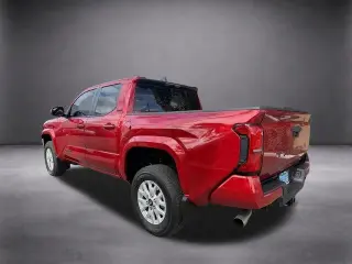 Toyota Tacoma 2025 4x2 SR5 4dr Double Cab 5.0 ft SB