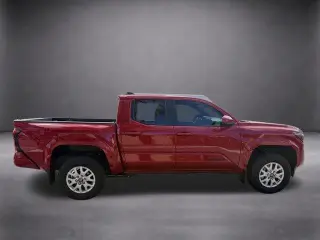 Toyota Tacoma 2025 4x2 SR5 4dr Double Cab 5.0 ft SB