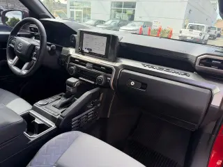 Toyota Tacoma 2025 4x2 SR5 4dr Double Cab 5.0 ft SB