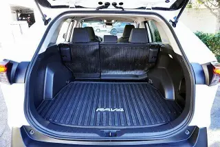 Toyota RAV4 2025 AWD LE SUV de 4 puertas