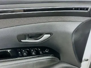 Hyundai TUCSON Híbrido 2023 AWD Limited 4dr SUV