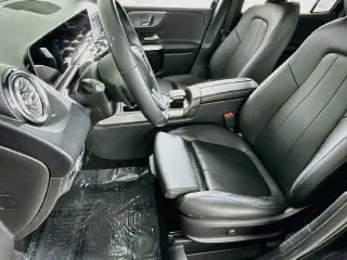 Mercedes-Benz GLB 2021 GLB 250 4dr SUV