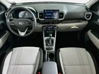 Hyundai VENUE 2026 SEL 4dr Crossover