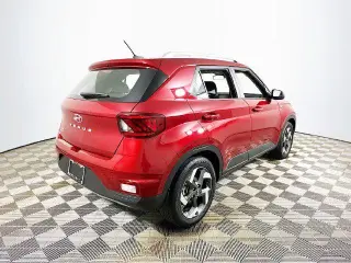Hyundai VENUE 2026 SEL 4dr Crossover