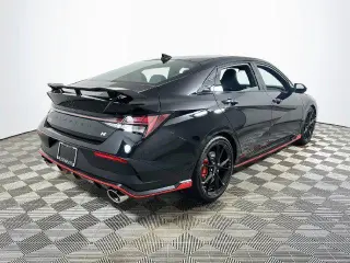 Hyundai ELANTRA N 2024 4dr Sedán 6M