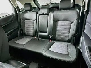 Ford Edge 2022 AWD SE 4dr Crossover