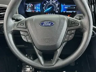 Ford Edge 2022 AWD SE 4dr Crossover