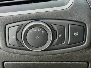 Ford Edge 2022 AWD SE 4dr Crossover
