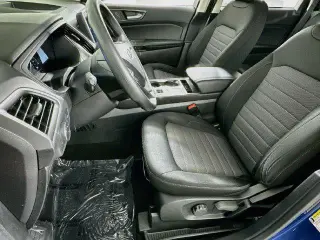 Ford Edge 2022 AWD SE 4dr Crossover