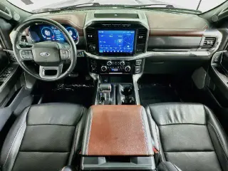 Ford F-150 2023 4x4 Lariat 4dr SuperCrew 5.5 ft. SB