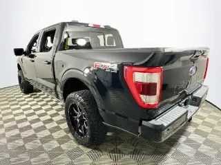 Ford F-150 2023 4x4 Lariat 4dr SuperCrew 5.5 ft. SB