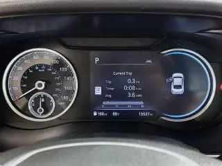 Genesis G70 2025 2.5T Standard Sedán 4 puertas