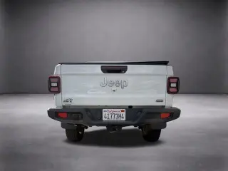 Jeep Gladiator 2021 4x4 Overland 4dr Crew Cab 5.0 ft. SB