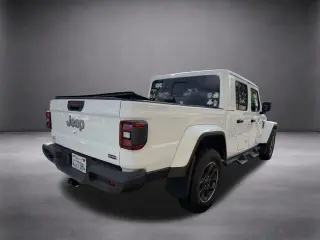 Jeep Gladiator 2021 4x4 Overland 4dr Crew Cab 5.0 ft. SB