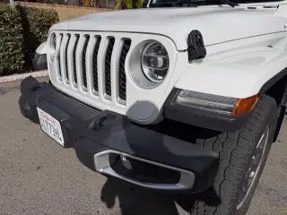 Jeep Gladiator 2021 4x4 Overland 4dr Crew Cab 5.0 ft. SB