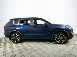 Mitsubishi Outlander 2023 SE 4dr SUV