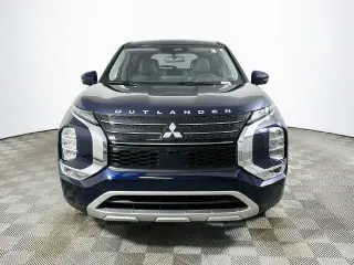 Mitsubishi Outlander 2023 SE 4dr SUV