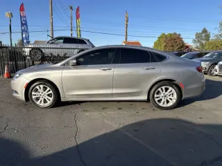 2015 Chrysler 200