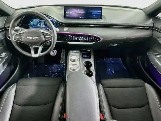 Genesis GV70 2025 AWD 2.5T Standard 4dr SUV