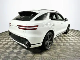 Genesis GV70 2025 AWD 2.5T Standard 4dr SUV