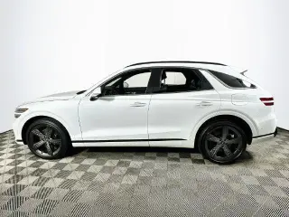 Genesis GV70 2025 AWD 2.5T Standard 4dr SUV