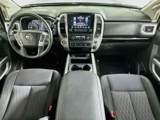 Nissan Titan 2021 4x2 SV 4p Cab Crew 5.6 ft. SB