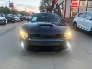 Dodge Charger 2019