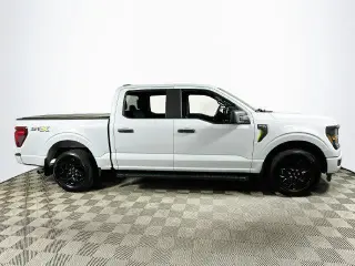 Ford F-150 2025 4x2 STX 4p SuperCrew 5.5 ft. SB