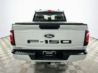 Ford F-150 2025 4x2 STX 4p SuperCrew 5.5 ft. SB