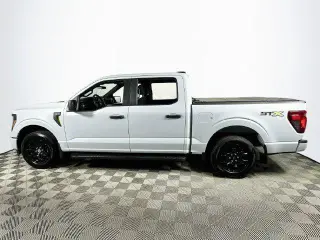 Ford F-150 2025 4x2 STX 4p SuperCrew 5.5 ft. SB
