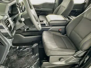 Ford F-150 2025 4x2 STX 4p SuperCrew 5.5 ft. SB