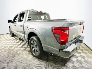 Ford F-150 2025 4x2 STX 4p SuperCab 5.5 ft. SB