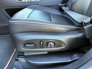 GMC Acadia 2021 4x4 AT4 4dr SUV