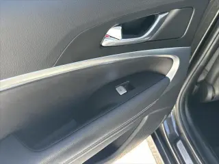 Genesis G70 2026 2.5T Standard 4dr Sedán