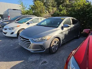 Hyundai ELANTRA 2018 Value Edition Sedán 4 puertas