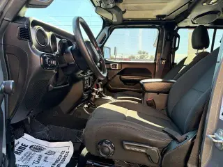 Jeep Wrangler Unlimited 2019 4x4 Sport 4p SUV